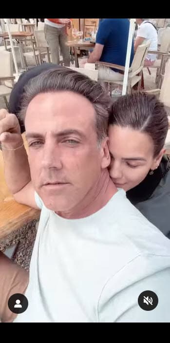 Las grabaciones del nuevo reality han tenido muy ocupados a Carlos Ponce y Karina Banda, quienes se desempeñarán como los 'host'. 
<br>