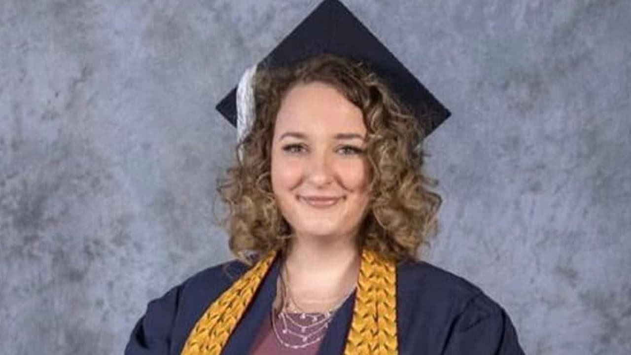 Pero, ¿quién es la mujer? Según ha ido revelando su familia, con forma la investigación avanza, la joven pasó más de la mitad de su vida en Spring que está al norte de Houston donde vivió hasta los 13 años.