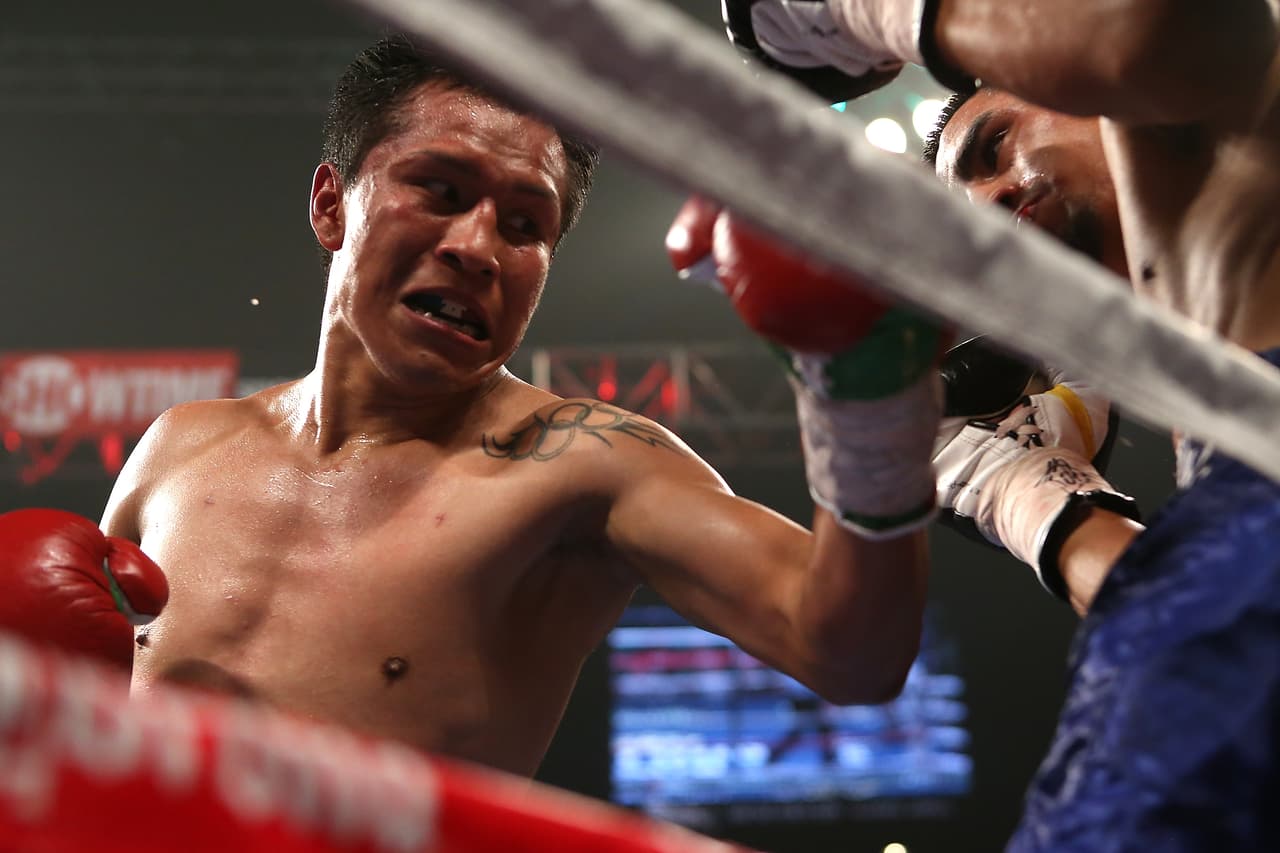 Francisco '"Bandido" Vargas trabaja duro para Takashi Miura