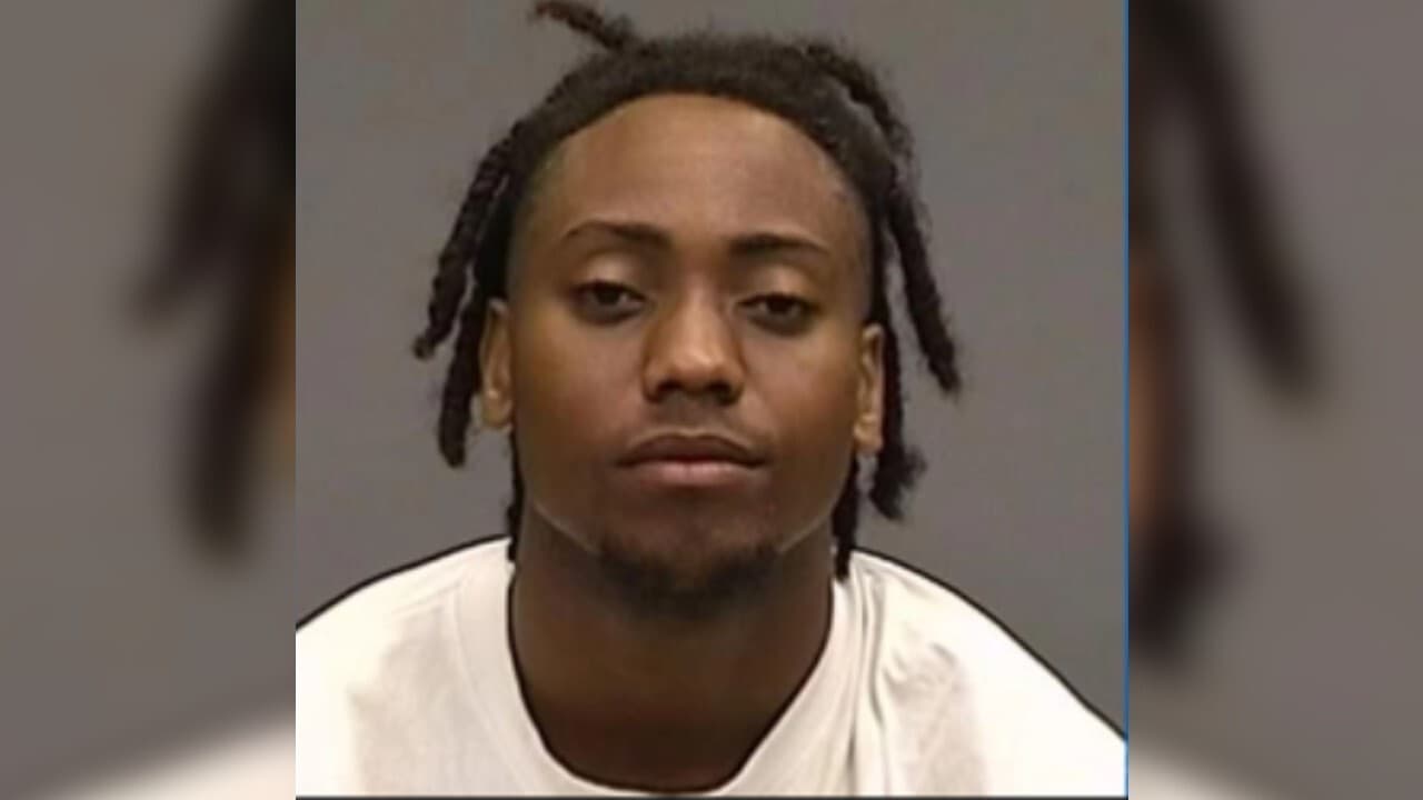 Arrestan a jugador de los Tampa Bay Bucs por DUI           