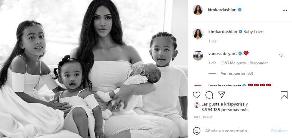Incluso, un día antes, la prensa de espectáculos había destacado el emotivo retrato familiar que Kardashian publicó junto a sus hijos: North, Psalm, Chicago, Saint, en el que era evidente la ausencia del rapero.