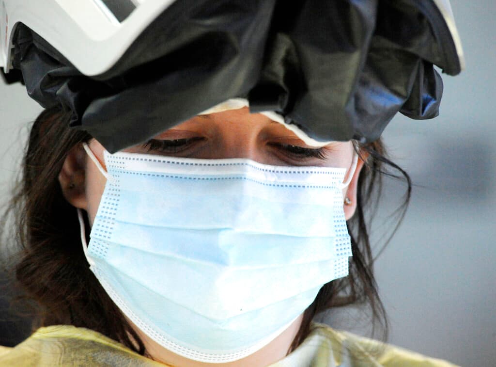 Deltacron combina dos variantes de coronavirus: ¿Debería preocuparte?