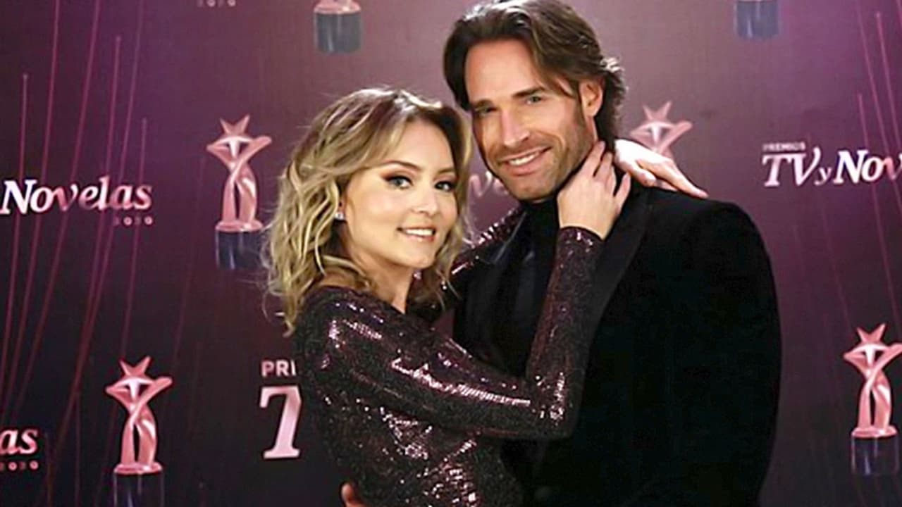 "La verdad es que me siento plena como estoy, no necesito casarme porque creo en la persona con la que estoy, y todos los días tenemos la decisión de elegir", explicó Boyer en una entrevista con Ricardo Escobar.