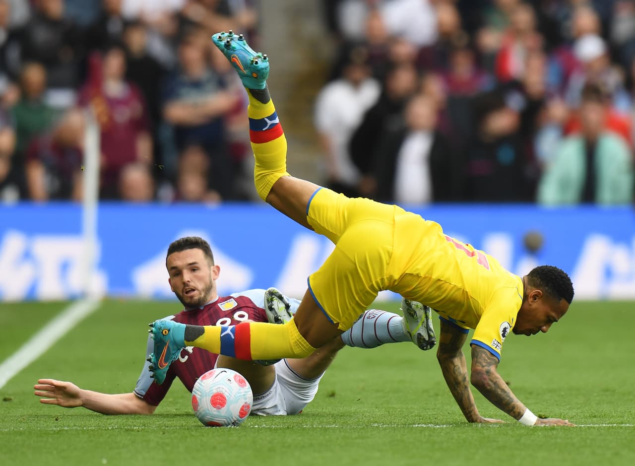Resultados de la Jornada 37 de la Premier League: West Ham 2-2 Manchester City, Tottenham 1-0 Burnley, Watford 1-5 Leicester City, Wolves 1-1 Norwich, Leed United 1-1 Brighton, Aston Villa 1-1 Crystal Palace.