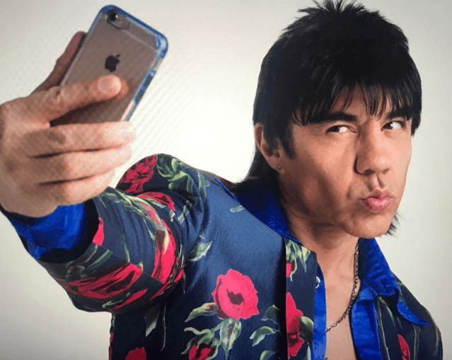 Hasta que llegó a las telenovelas y las series de televisión. Ahora tiene divertidos personajes que al público le encantan.