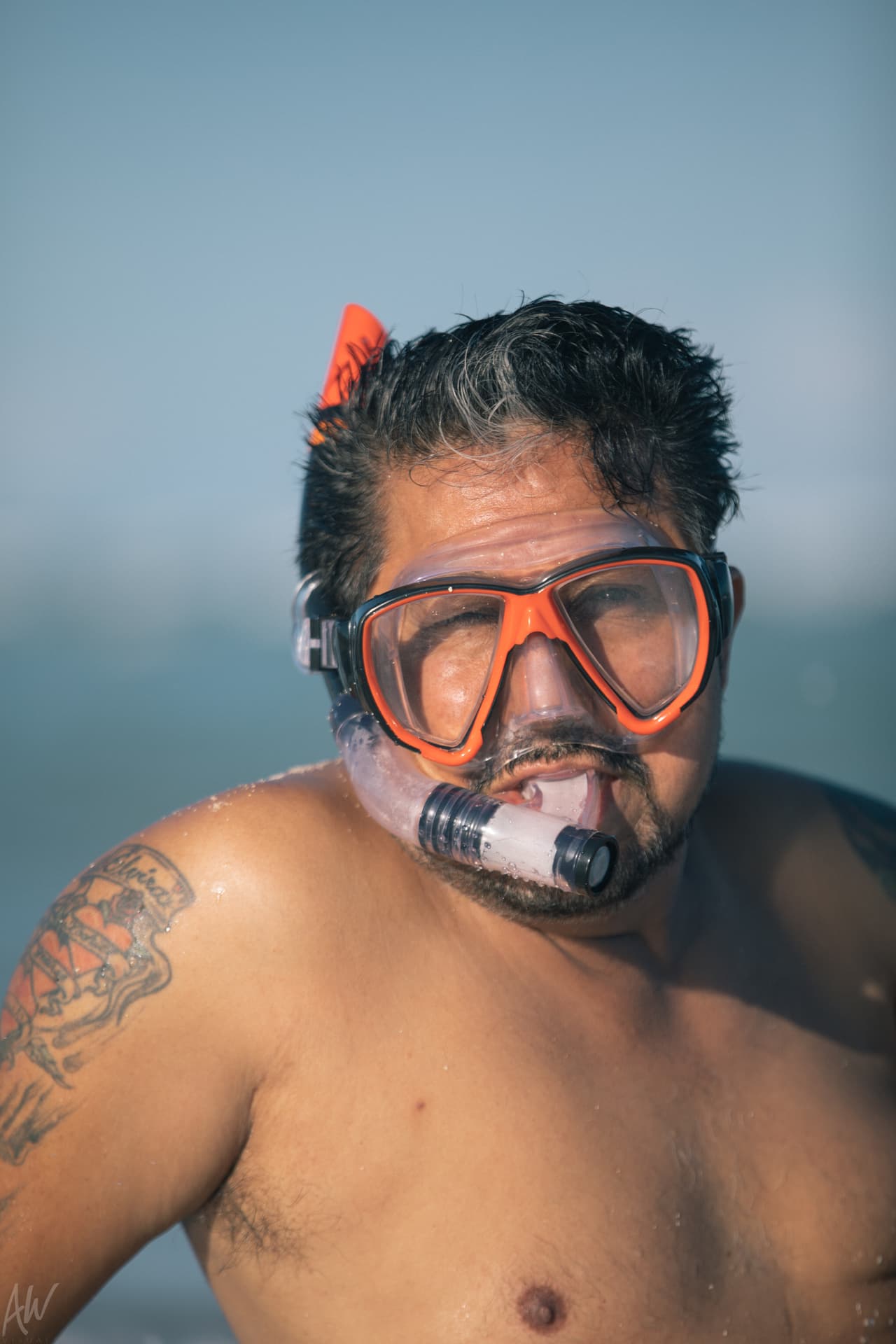 Y cómo no serlo cuando al lado tiene a
<b>El Feo</b> y su genial sentido de humor.