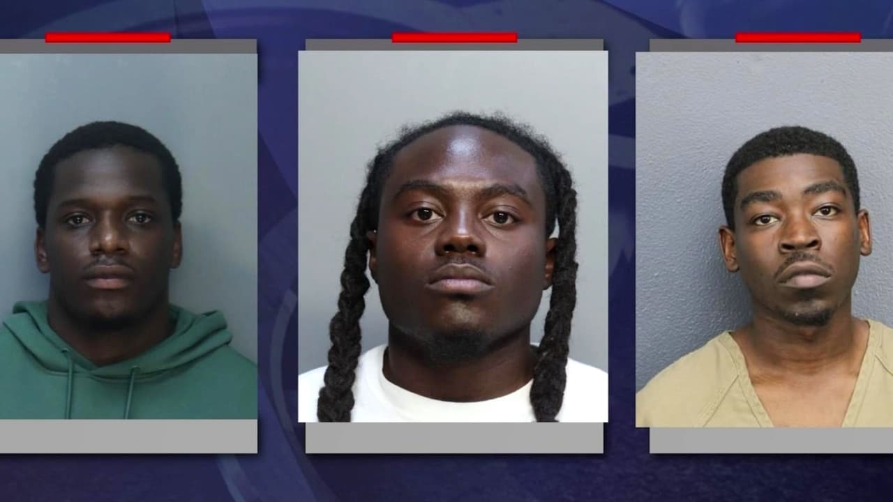 Arrestan a tres hombres acusados de golpear a estudiantes de una fraternidad