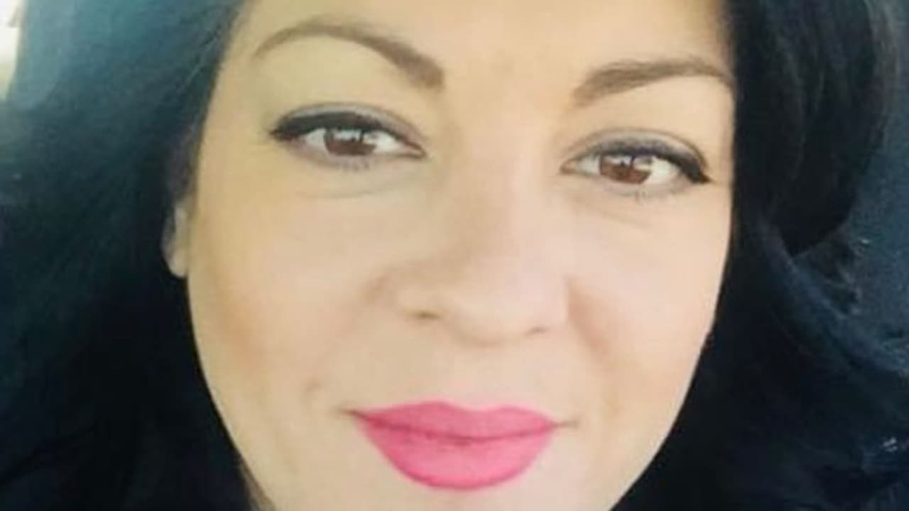 Muere madre hispana en fuerte accidente provocado por un niño que robó un carro a su familia en California