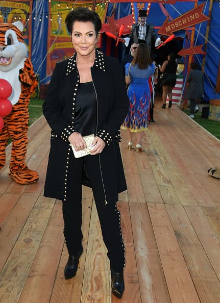 <b><a href="https://www.univision.com/entretenimiento/kris-jenner-pedia-nietos-sin-saber-que-le-llegarian-al-menos-10-y-aun-faltan-los-de-kendall-fotos">Kris Jenner</a></b> también reveló su lema de vida a su hija mayor: "Si alguien te dice que no, estás hablando con la persona equivocada".