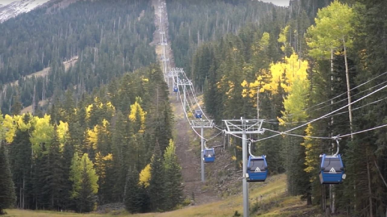 Los paseos panorámicos en góndola están disponibles todos los días de 1PM a 4PM. 
<br>