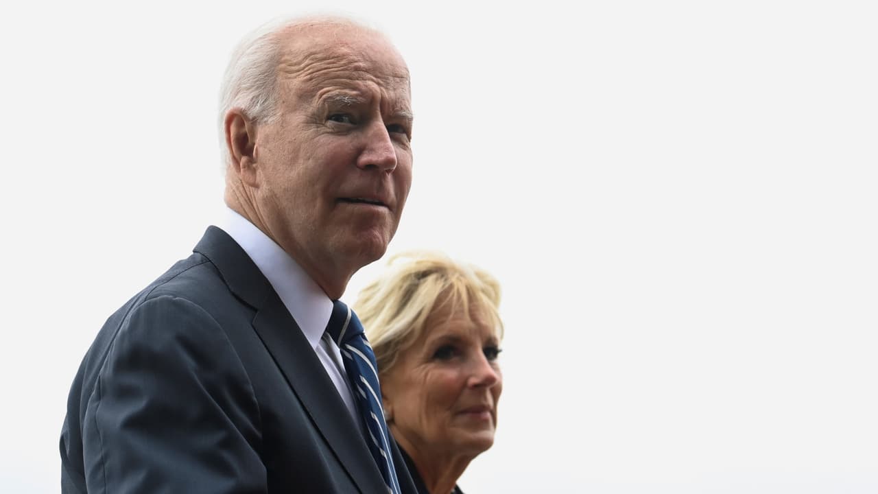 Centro Pew: imagen exterior de EEUU mejora con el cambio de Trump a Biden