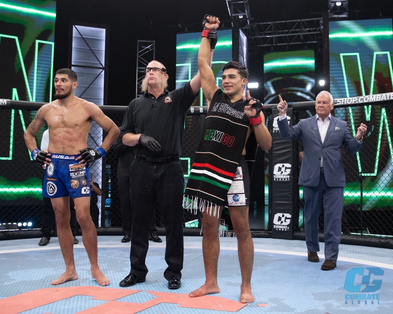 'Púas' Pérez noquea a Samuel Álvarez en la estelar de Combate Global