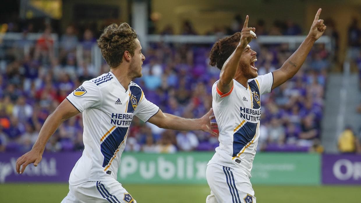 El ‘Mexican’ Galaxy: Antuna, Jona dos Santos y Álvarez serán titulares 
 
