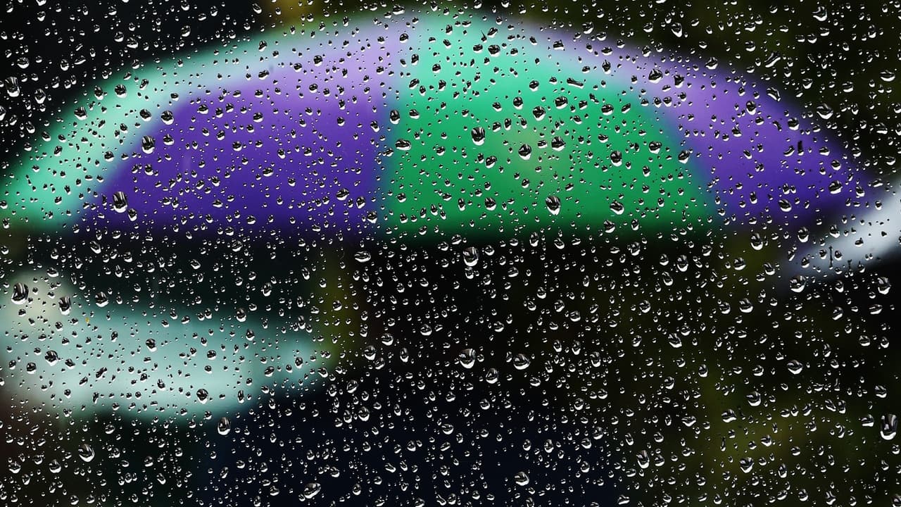 Fuertes lluvias dejan 7,000 apagones y 24 accidentes en las primeras horas de la mañana 