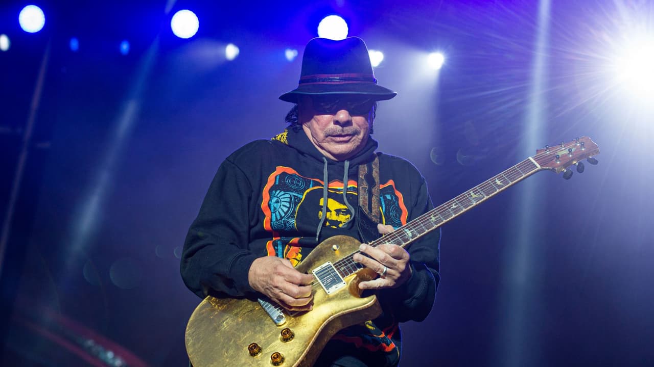 Carlos Santana colapsó en concierto: los síntomas y lo que debes hacer ante un golpe de calor
