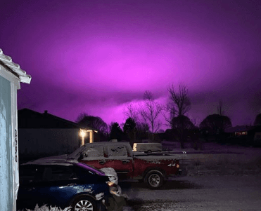 Marihuana “vistió” de color púrpura el cielo de este pueblo de Arizona
