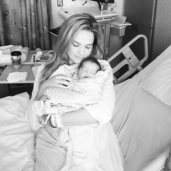 María Esther ha estado en la delgada línea entre decidir si dedicarle todo a su familia, o también buscar el éxito profesional.