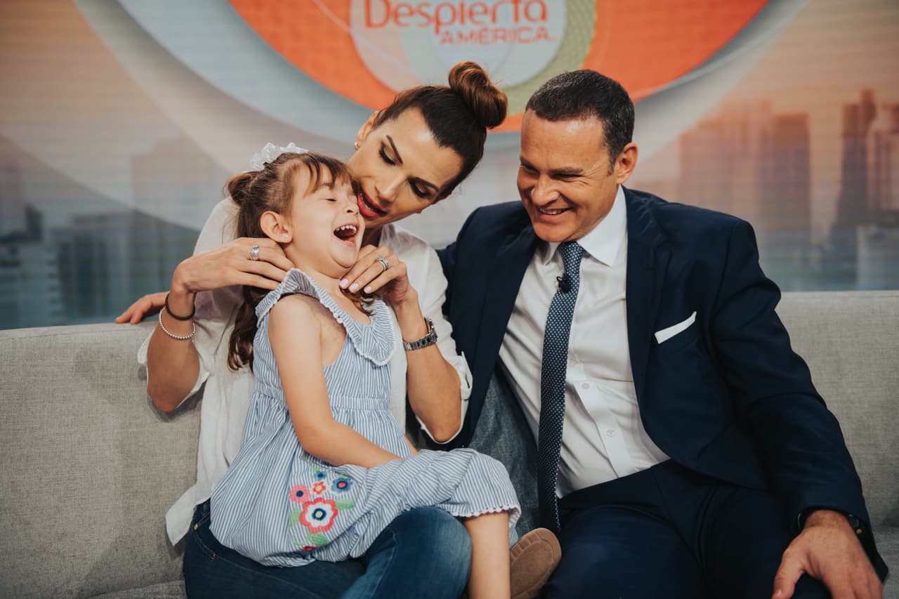 Michelle se veía muy feliz de tener a sus papis completamente para ella.