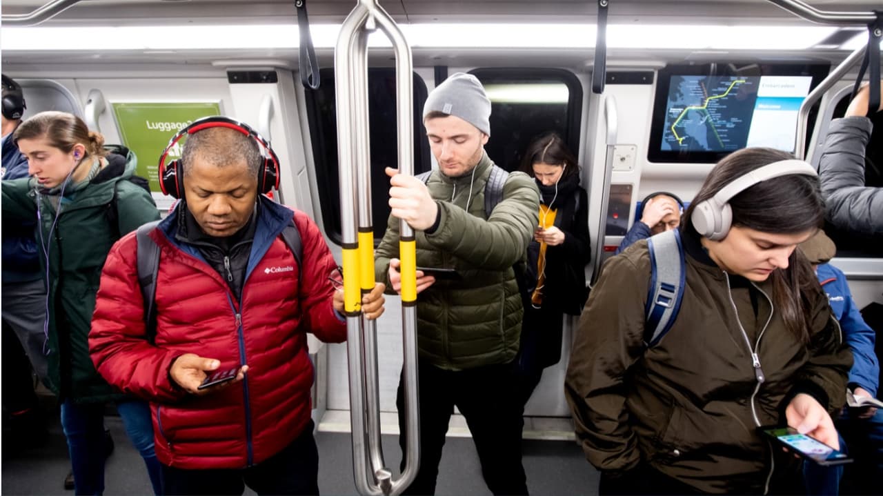 BART aprueba proyecto para llevar conexión WiFi a todos sus trenes y estaciones en 5 años