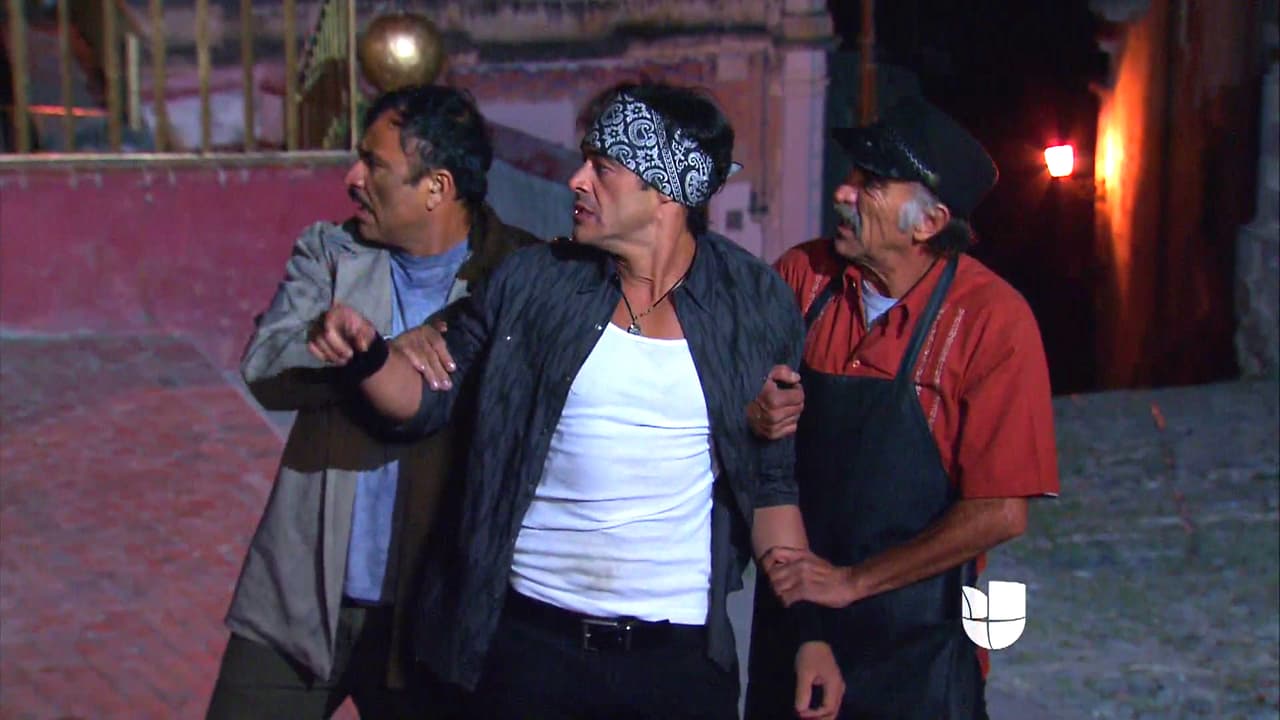 ¡Ufff! Por poco y los atrapa Manuel...