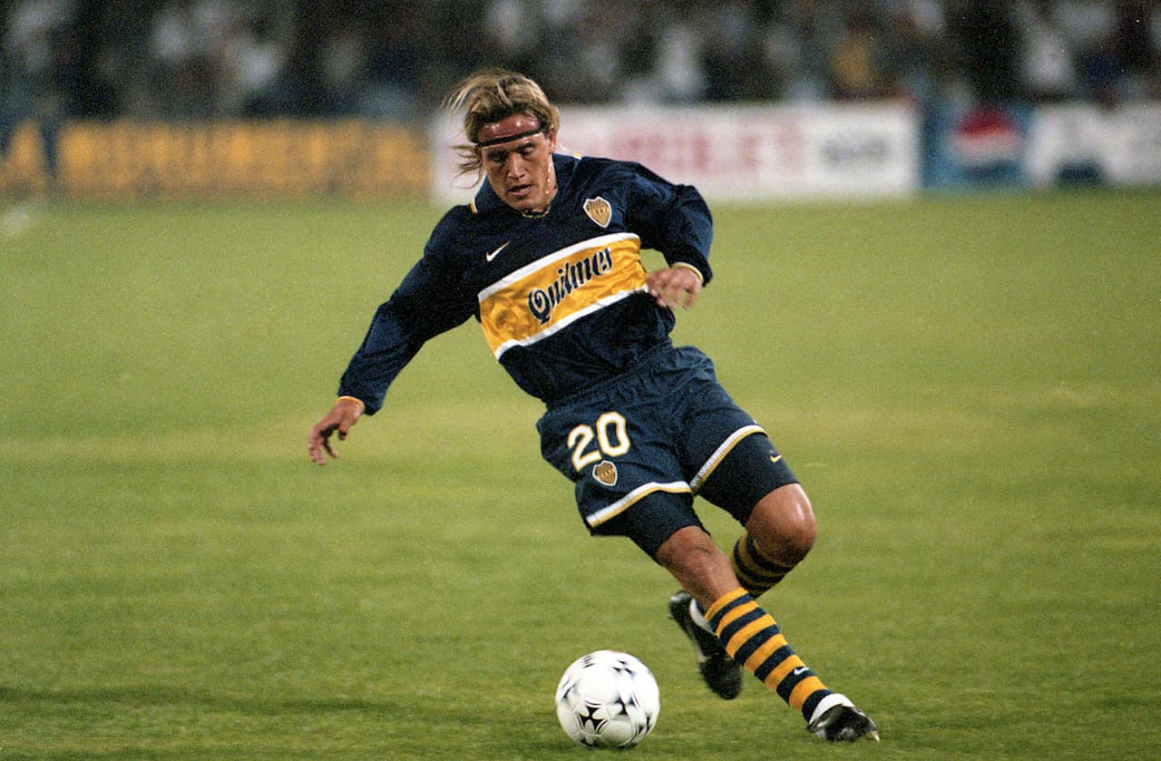 Disputó tres partidos de la Supercopa, marcó dos goles pero Boca fue eliminado y no llegó a debutar en la Liga Argentina.