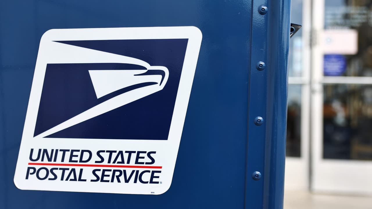 USPS aumentará los costos de sus servicios de envíos a partir de 2026. Esto debes saber
