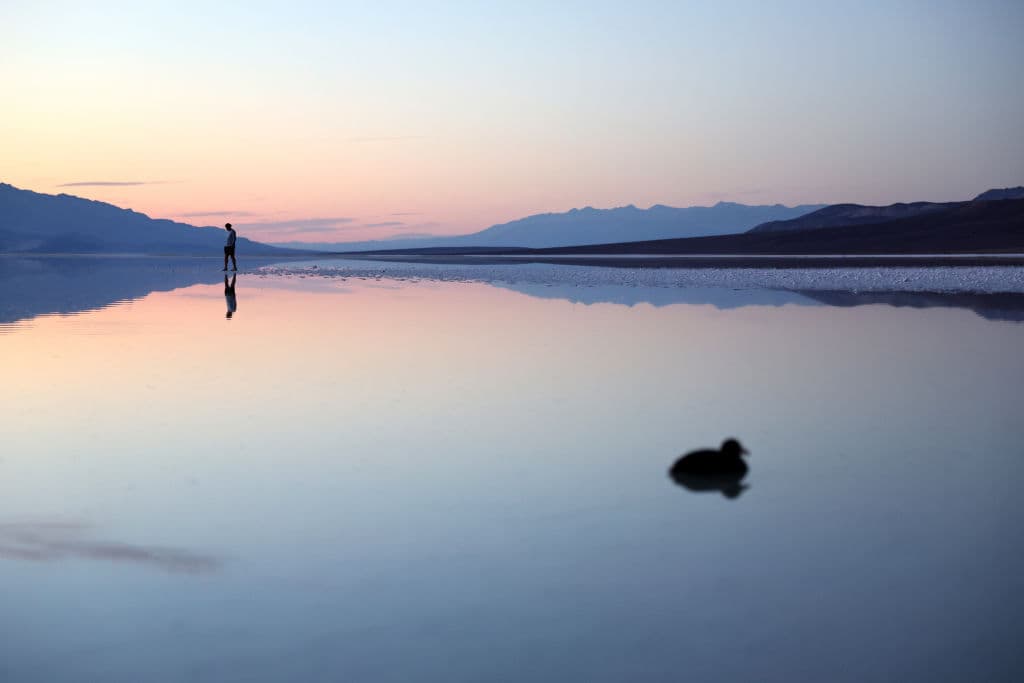 Lagos efímeros en el parque Death Valley