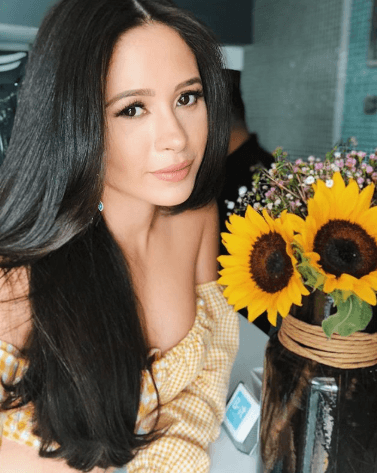 Al ser cuestionada respecto al estado de la relación, Danna Hernández respondió: "Estamos conociéndonos".