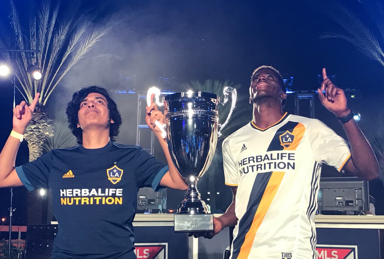 Equipo de los Dos Santos tendría un 'gamer' profesional y podría ser de sangre mexicana