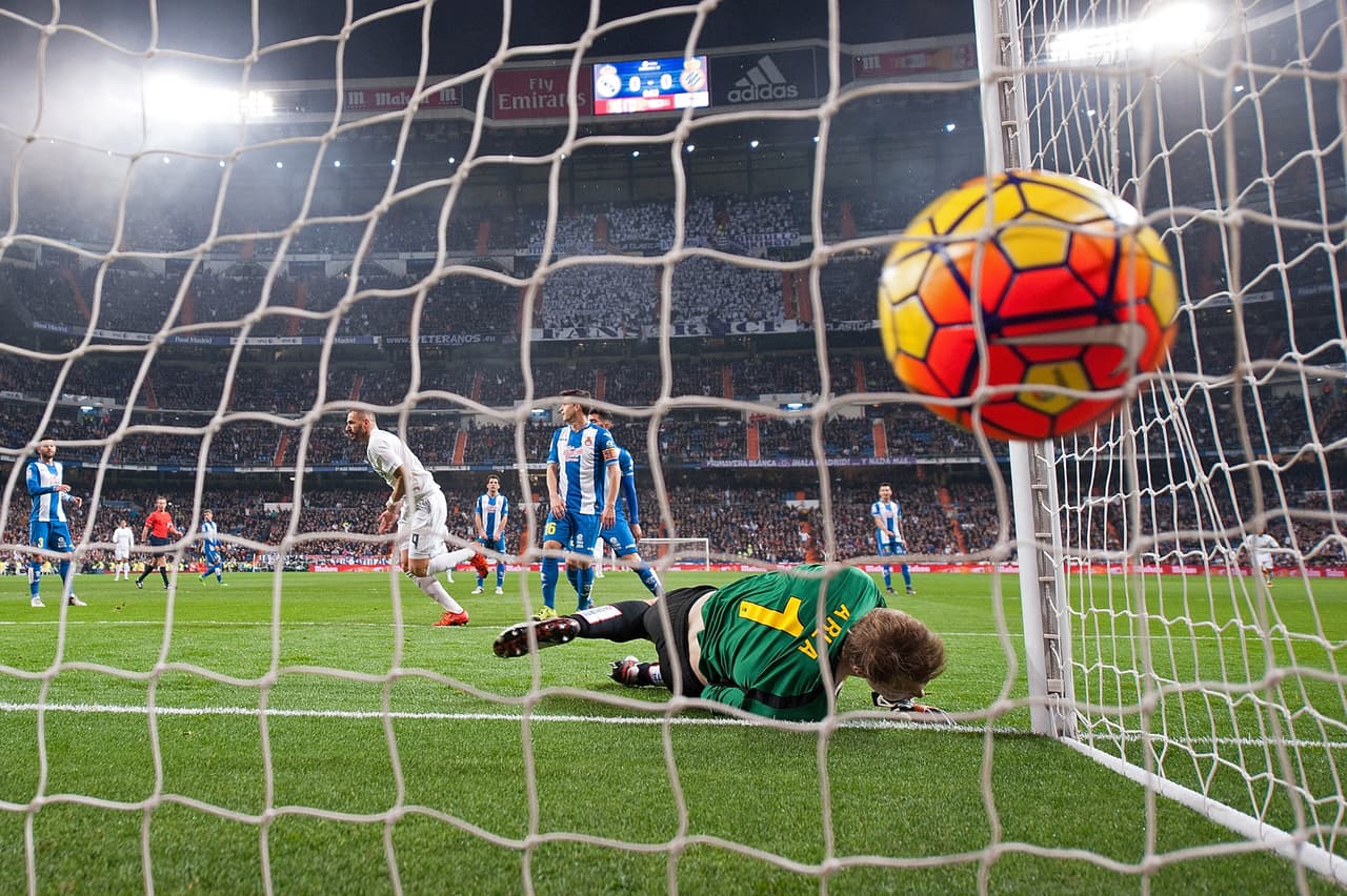 Real Madrid se despachó con la cuchara grande como local, una jornada después de sacar un empate que le supo a poco en la cancha del Real Betis.