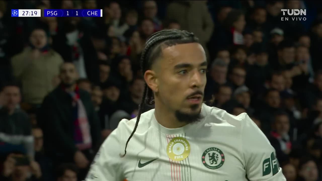 ¡Golazo increíble del Chelsea! Gusto saca con un gran tiro vence a Safónov