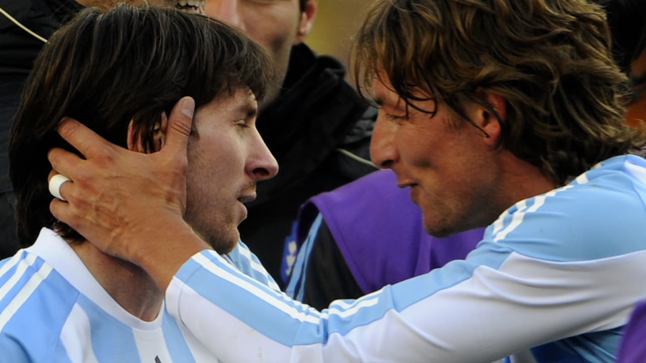 Heinze afirma que amenaza contra Messi lo "aleja" de Newell's