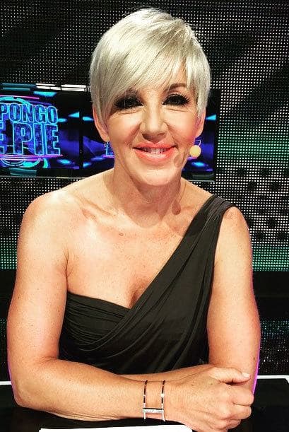 Tal parece que Ana Torroja tiene pacto con el diablo, como verán, los años no pasan por ella.
