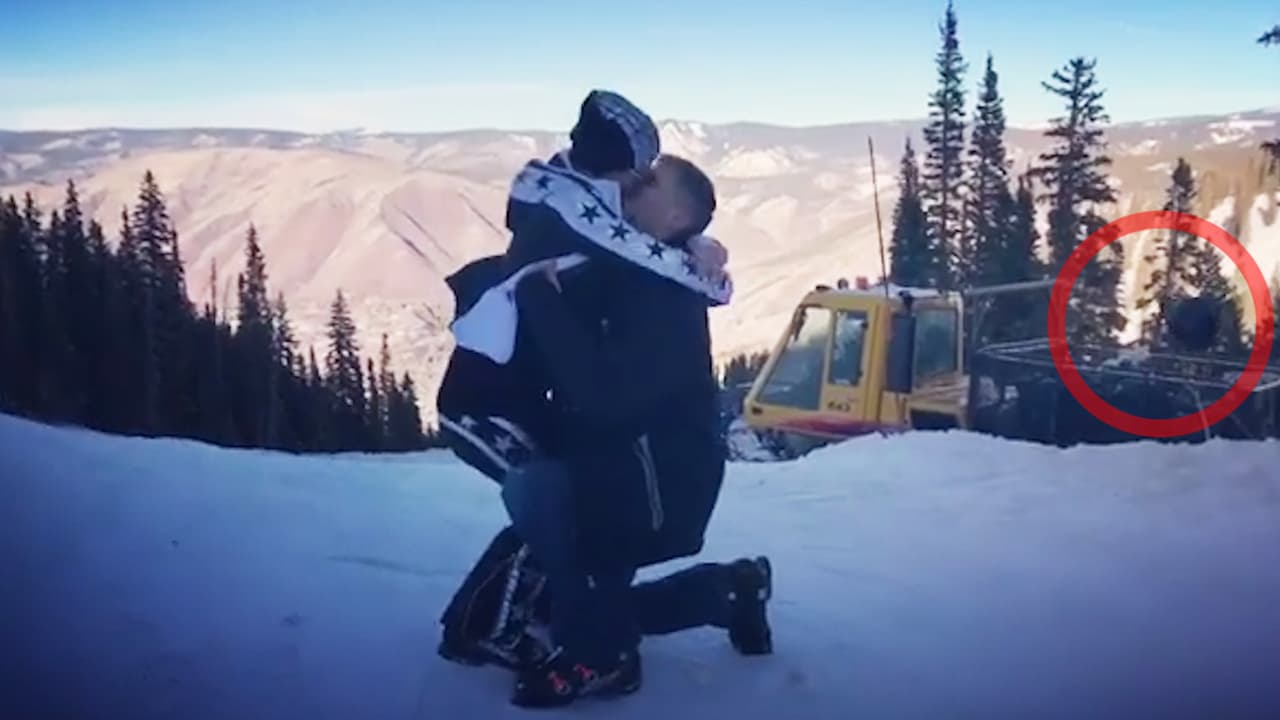 Junto a la basura: así fue el "momento más romántico" de Paris Hilton