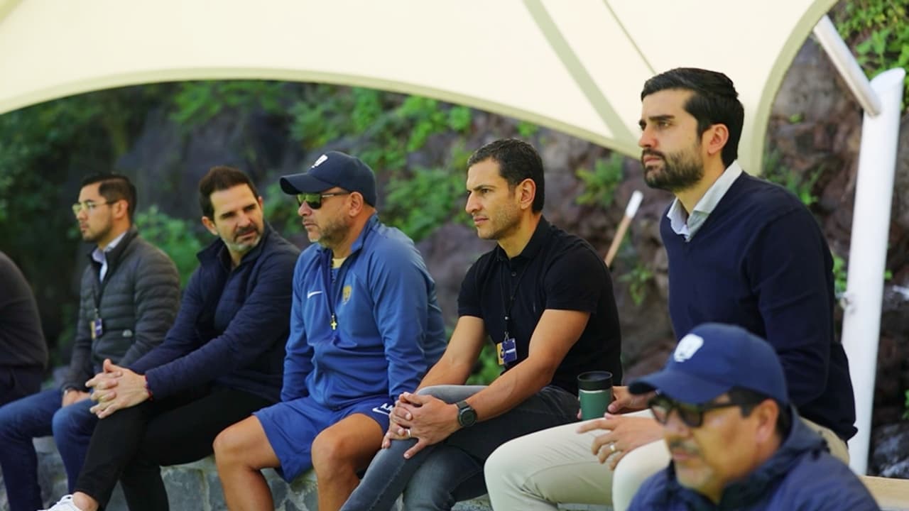 Jaime Lozano visita a Pumas como parte de sus visoria, “venir aquí siempre es algo especial”