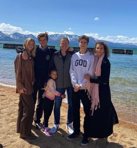 Los Tacher se encuentran disfrutando de unos días juntos, en unas merecidas vacaciones donde lo mismo descansan que se atreven a nuevas aventuras.