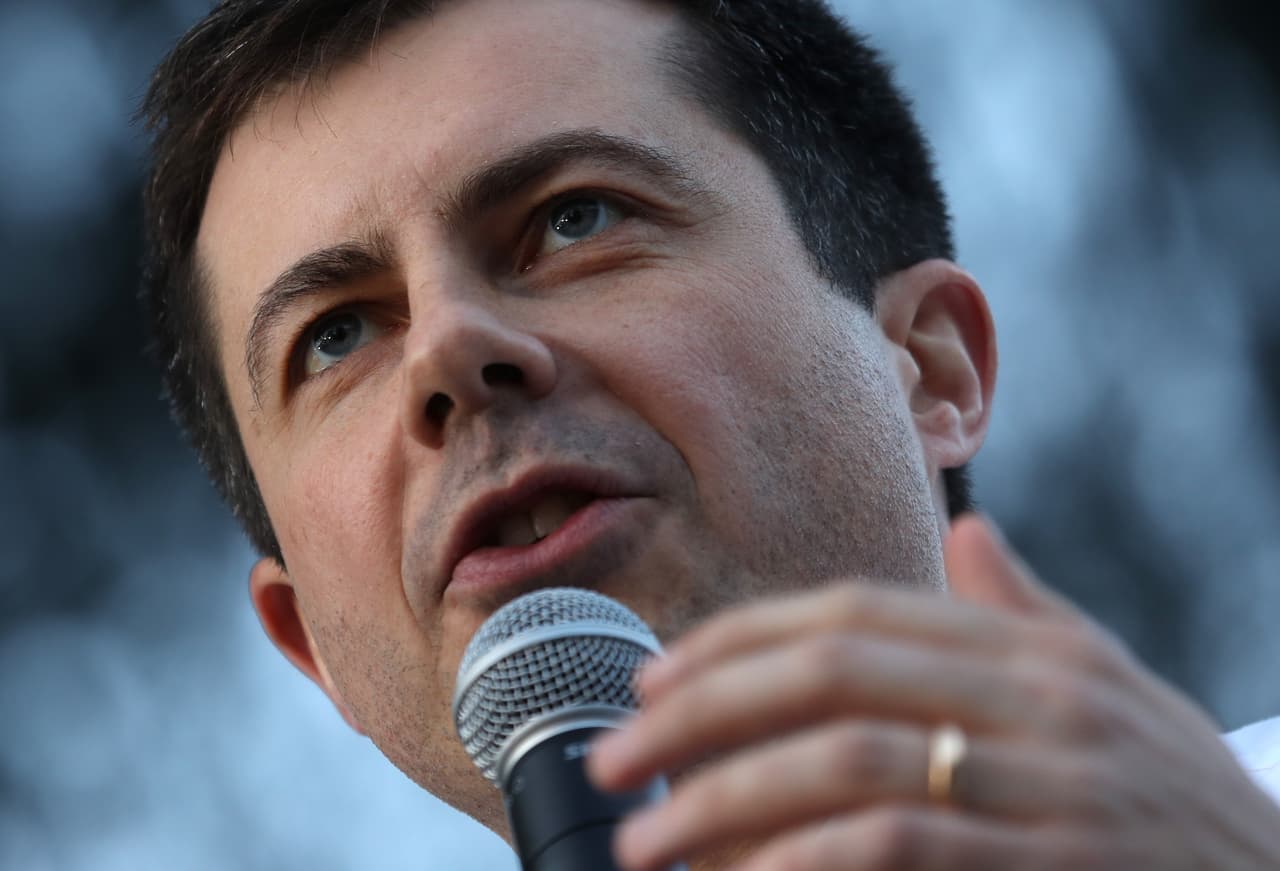 Buttigieg habló de generar políticas públicas destinadas a impulsar a las minorías.
