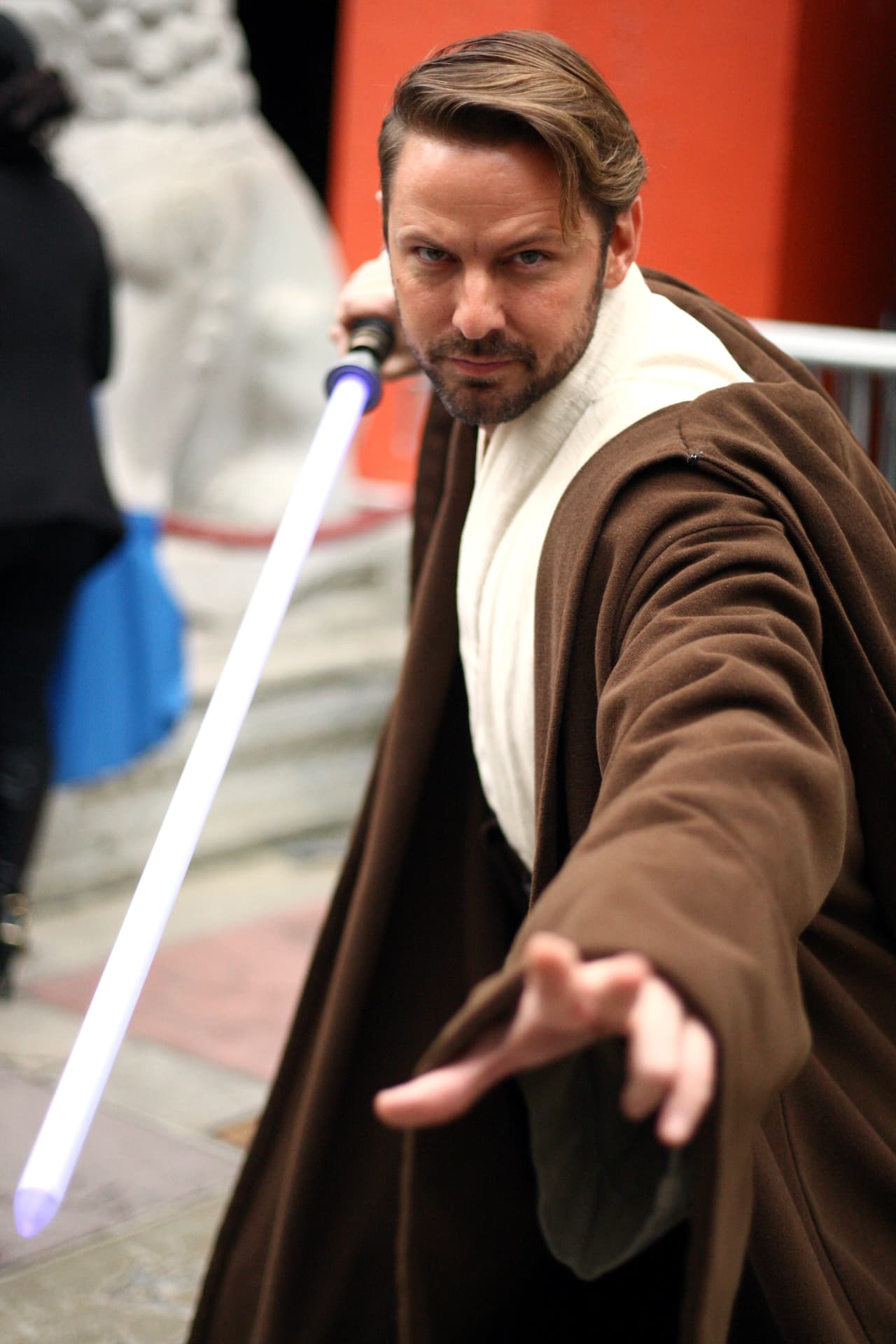 A fan poses for a photo during the costume contest of Star Wars fans lining up to see Star Wars Rogue One: A Star Wars Story at the TCL Chinese Theatre in Hollywood, California, on December 15, 2016. / AFP / TOMMASO BODDI (Photo credit should read TOMMASO BODDI/AFP/Getty Images)
