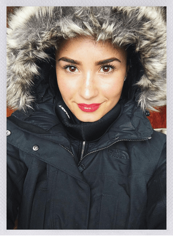 Hace unos años, cuando confesó su adicción a las drogas, señaló que no podía pasar ni treinta minutos sin ingerir cocaína, y que incluso la pasaba a escondidas a alos aviones. Pero no sólo ella ha sobrevivido a las adicciones, otras estrellas han resurgido de las cenizas.