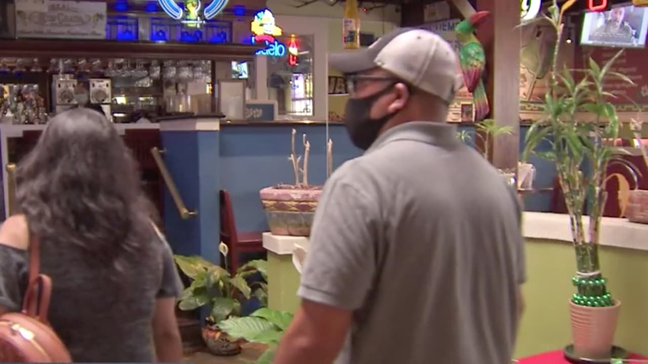 Hidalgo manifestó que la tendencia de casos de coronavirus en la región es preocupante y que quiere dejar claro que estos esfuerzos no se deben de politizar.