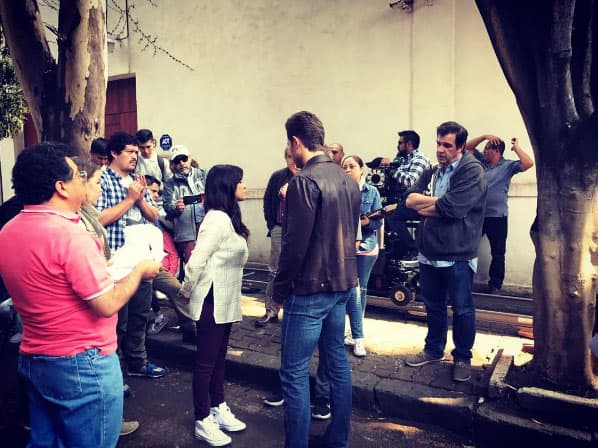 Esta imagen forma parte del segundo día de grabaciones, 'Reneé' y 'Mauricio' sacarán chispas con su tropezada historia de amor.