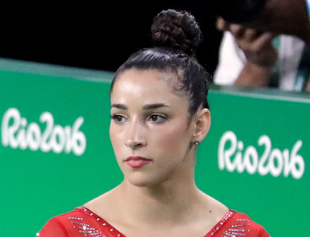 La gimnasta olímpica Aly Raisman se une a denuncias de abuso sexual contra médico de la selección