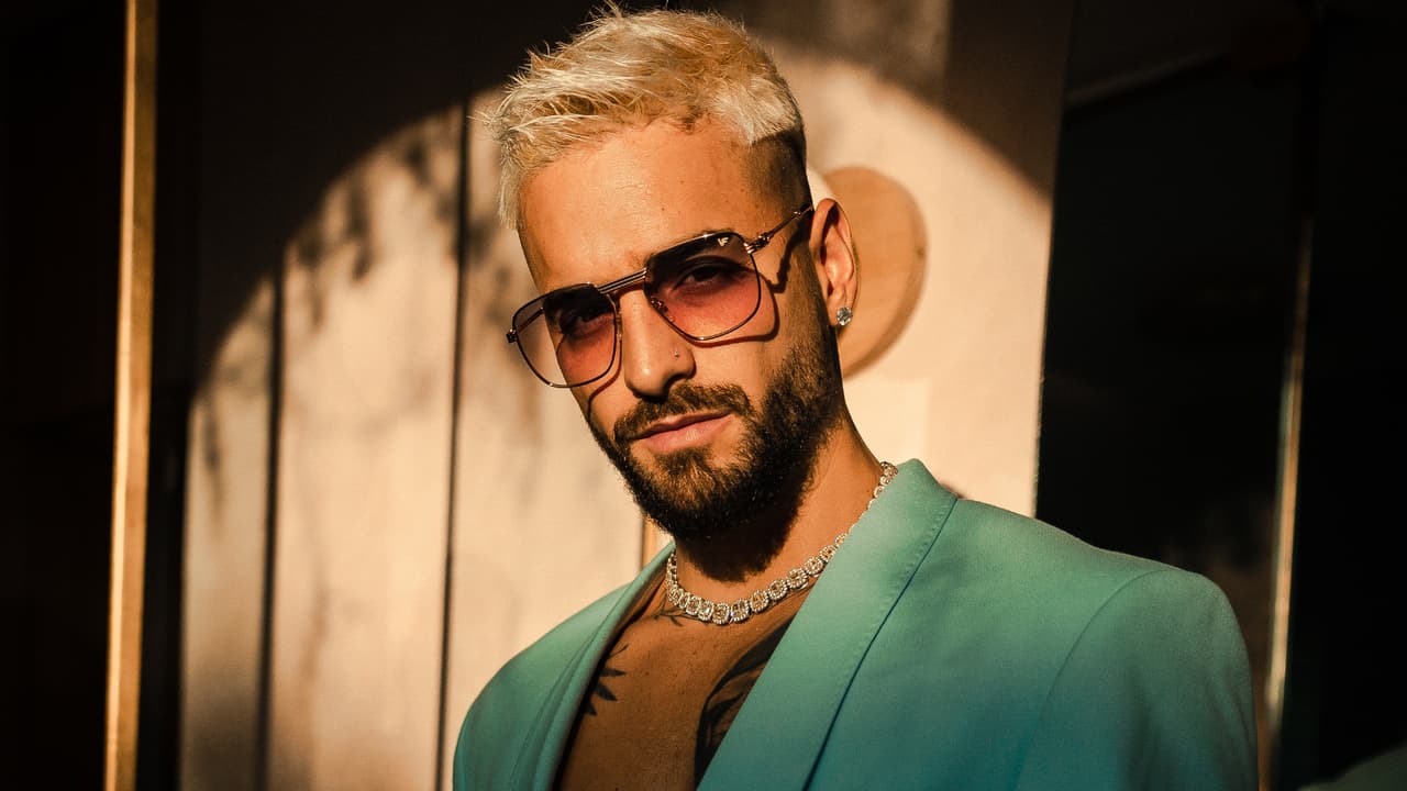 <h3 class="cms-H3-H3"><b>Maluma</b></h3>
<br>El colombiano además de recibir el Premio Ídolo Global será parte de los performances de la noche y promete una presentación especial.