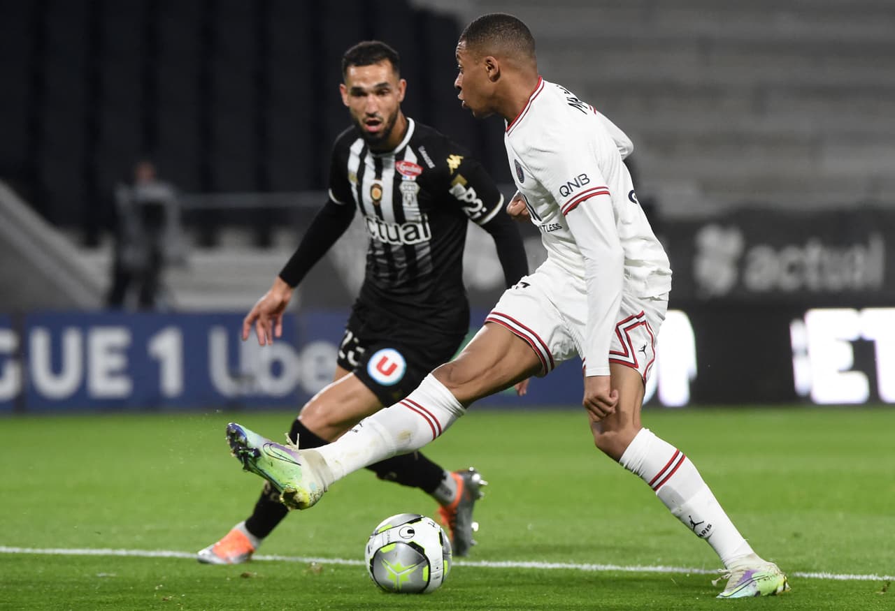 El París Saint-Germain se impuso gracias a los goles de Kylian Mpappé, Sergio Ramos y Marquinhos; Lionel Messi no jugó por una lesión.