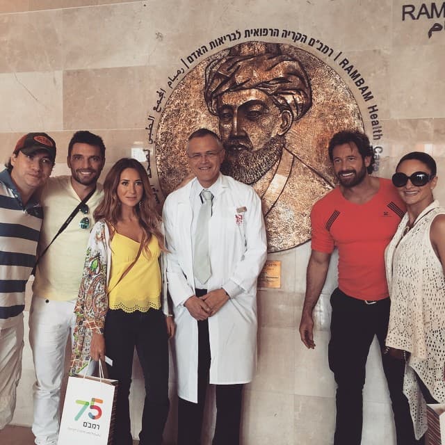 Los actores Gabriel Soto, Geraldine Bazán, Julián Gil y Mariana Seoane, así como el periodista Luis Alfonso Borrego, viajaron a finales de abril de 2015 a Israel, donde tuvieron la oportunidad de conocer distintos lugares sagrados.