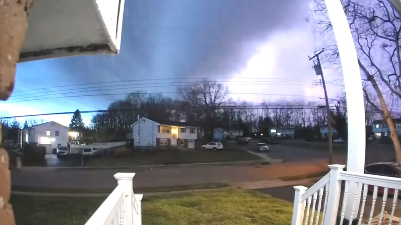 Tornado azota al municipio Jackson, NJ: tumbó árboles y líneas eléctricas