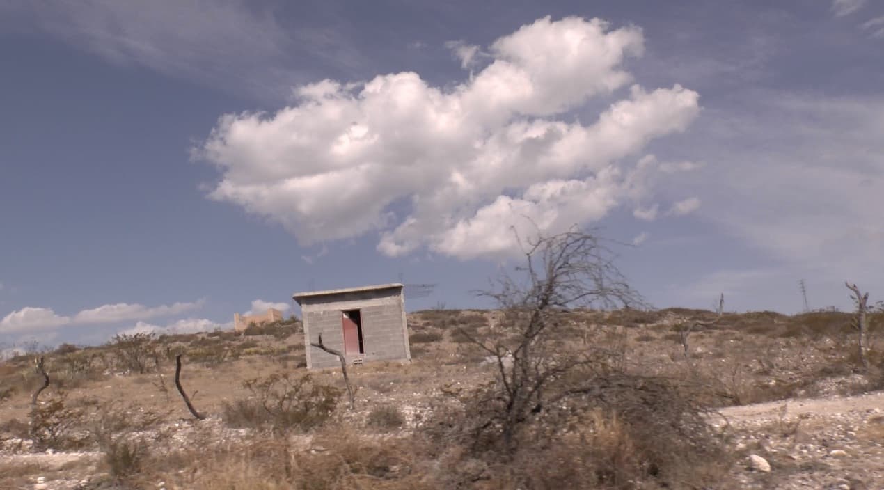 Se encuentra a unos 20 kilómetros al suroeste de la cabecera municipal, Villa de Guadalupe con la que se comunica por la carretera estatal Matehuala-Charcas.