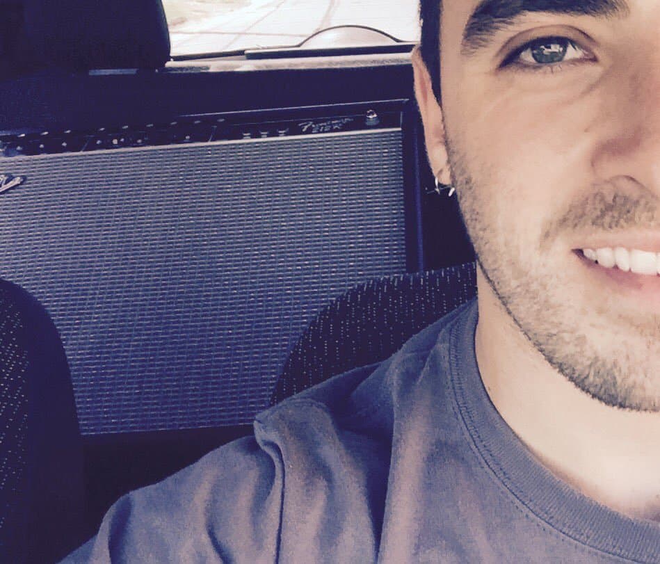 Su última participación en la pantalla chica fue en el año 2004 con la telenovela 'Clap...El lugar de tus sueños', bajo la producción de Roberto Gómez Fernández.