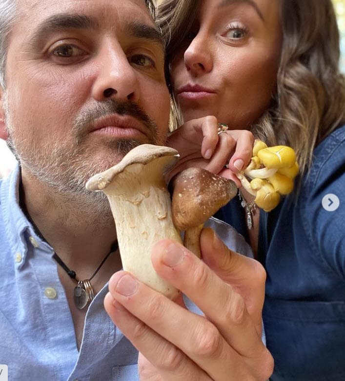 Ahí comparte recetas y tips para cocinar como ella lo hace en casa. Además, se trata de una trabajo con el que quiere dejar una "huella". 
<br>