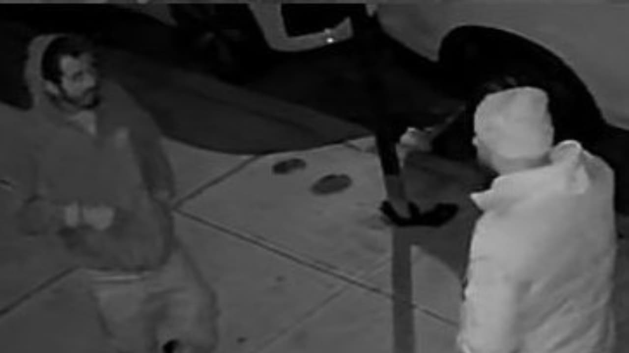 Violan a una mujer dentro de su propia casa en Brooklyn; la Policía busca a 2 sospechosos